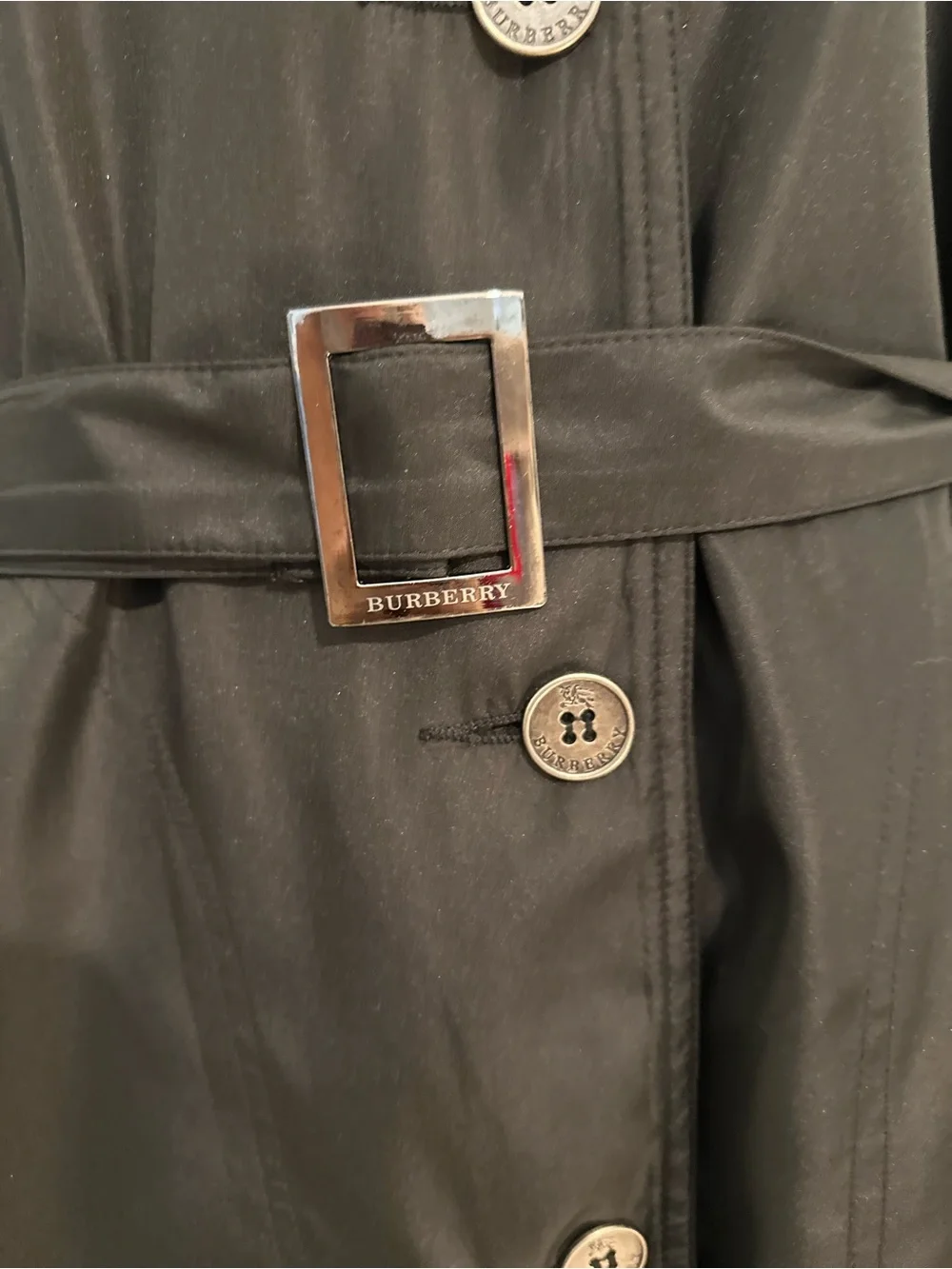 Burberry streamlined black